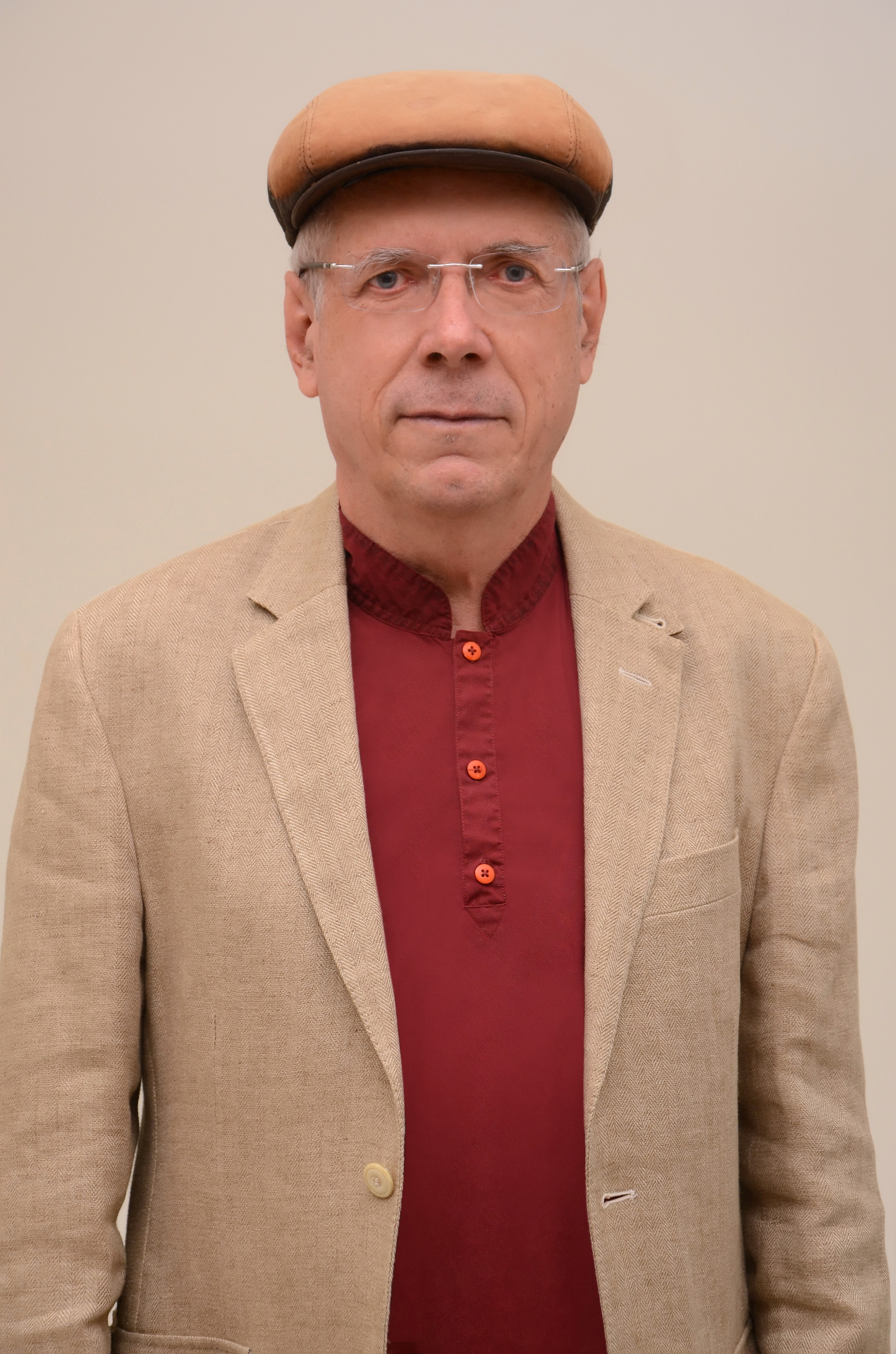 Retrato de Zé Lobreiro, autor de Vila DuZé